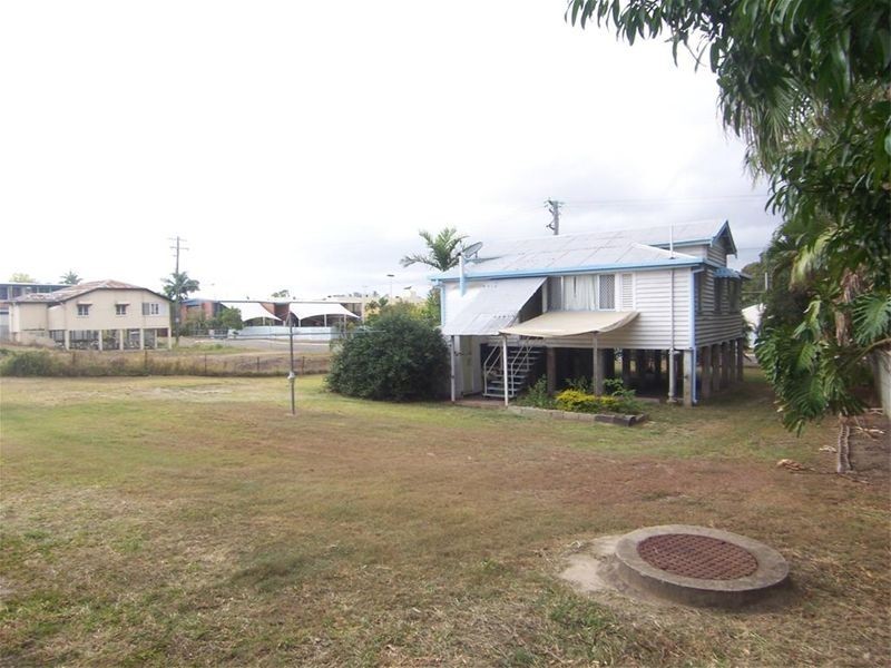 15 Crowle Street, Hyde Park QLD 4812