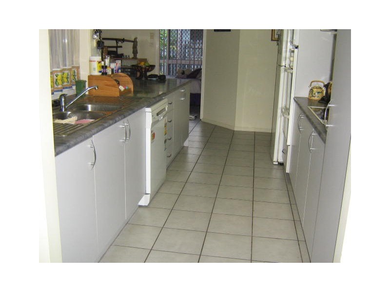 3 Kia-Ora Court, Condon QLD 4815