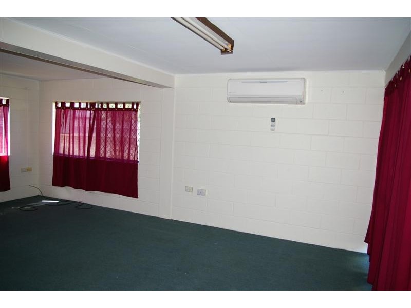 53 Valencia Street, Cranbrook QLD 4814