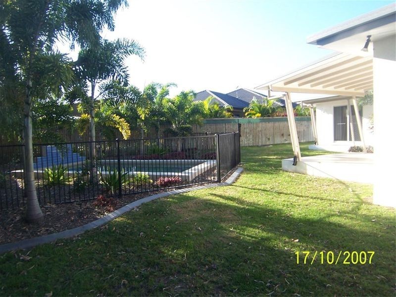 2 Moreton Ash Drive, Douglas QLD 4814