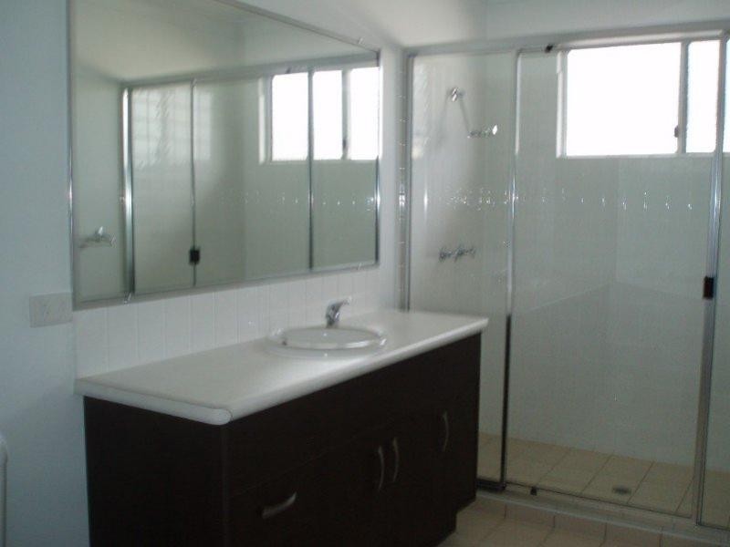 2 Moreton Ash Drive, Douglas QLD 4814