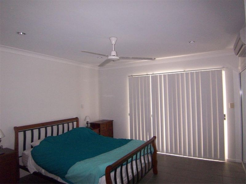 2/19 Second Avenue, Railway Estate QLD 4810