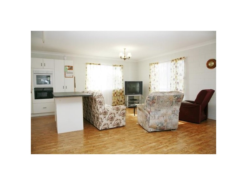 13 Aurora Drive, Black River QLD 4818