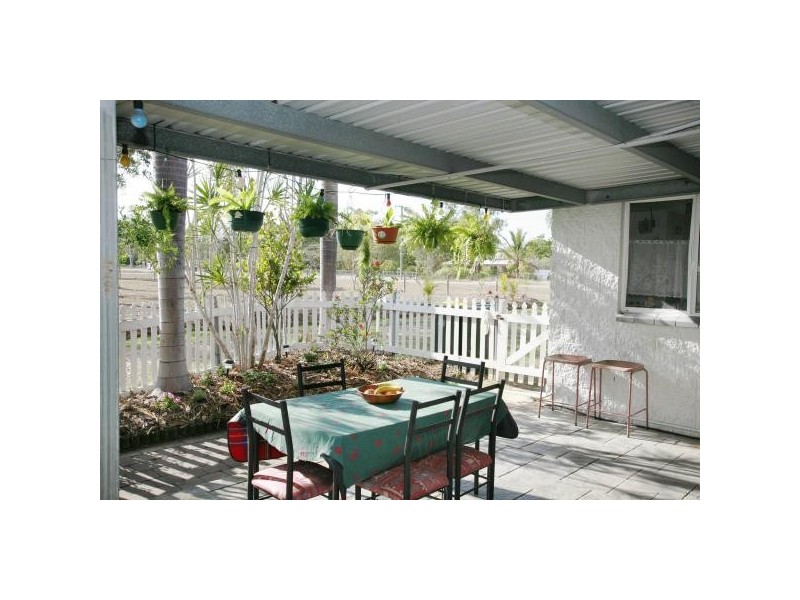 13 Aurora Drive, Black River QLD 4818