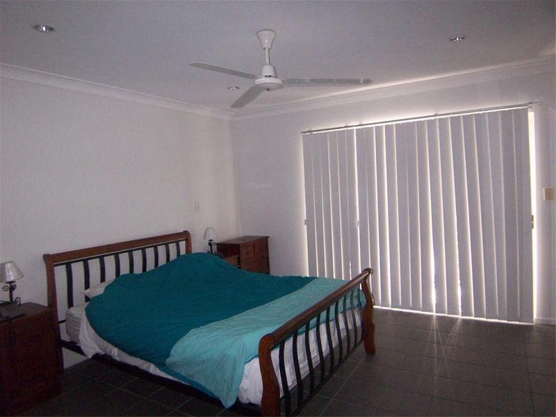 2/19 Second Avenue, Railway Estate QLD 4810