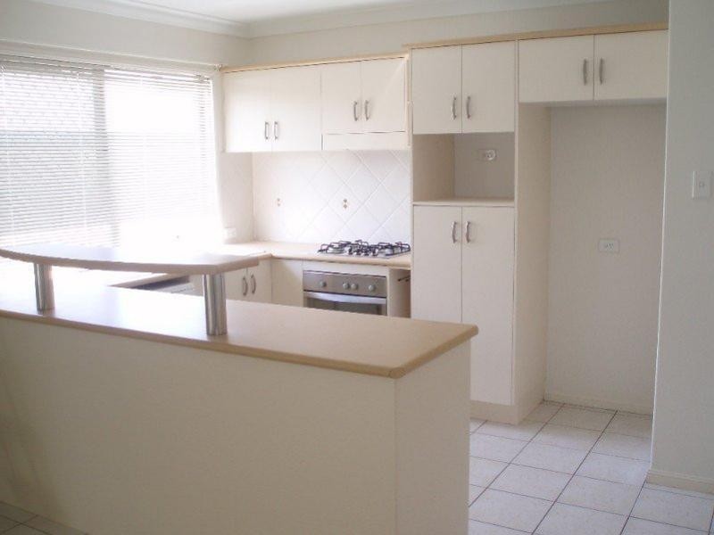 63 Estuary Parade, Douglas QLD 4814