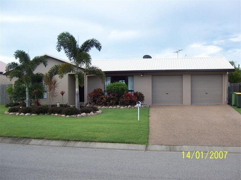 21 Saxby Street, Mount Louisa QLD 4814