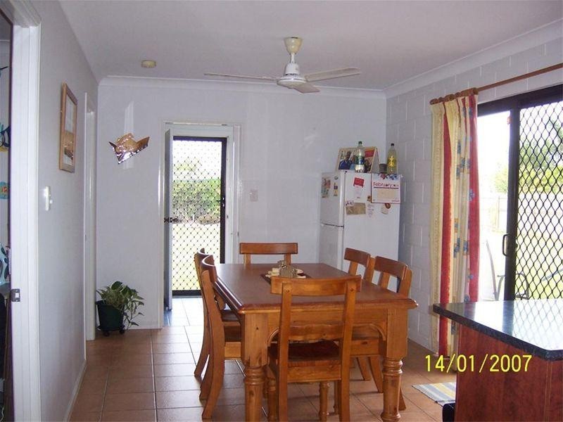 21 Saxby Street, Mount Louisa QLD 4814