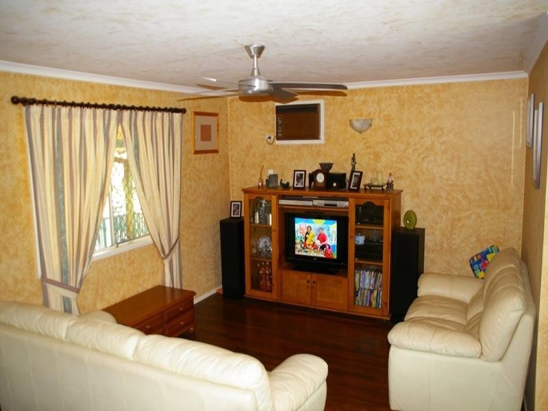 6 Samantha Street, Kelso QLD 4815