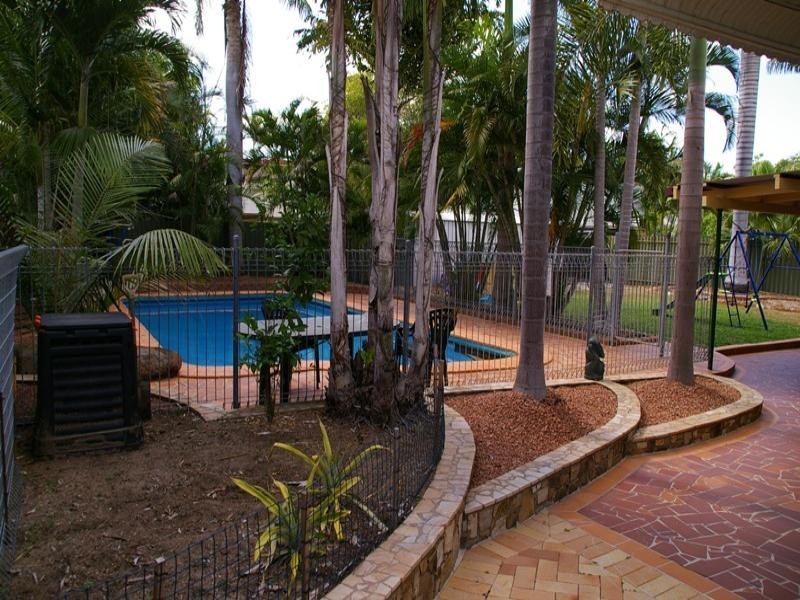 6 Samantha Street, Kelso QLD 4815