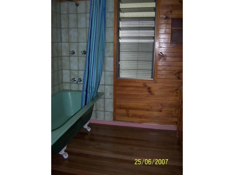 5 Fifth Avenue, South Townsville QLD 4810