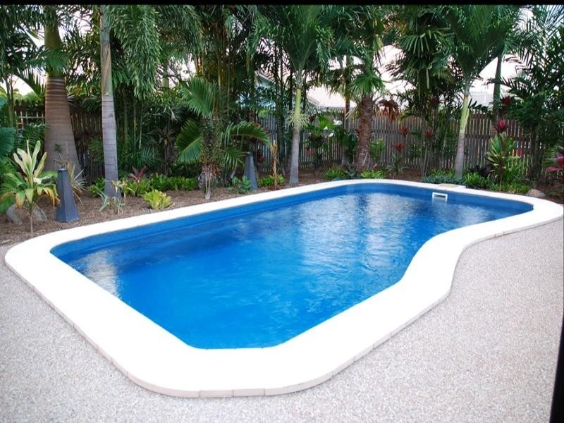 10 Buller Close, Mount Louisa QLD 4814