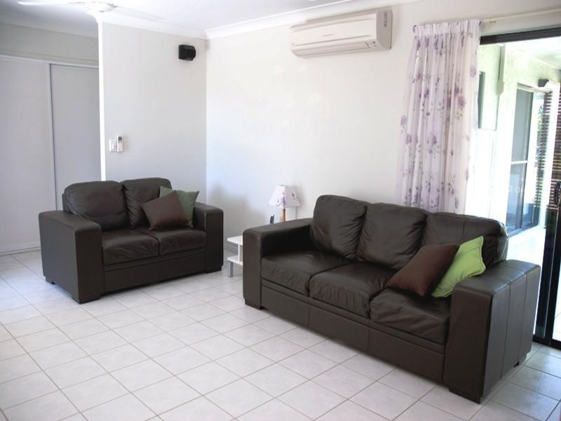 10 Buller Close, Mount Louisa QLD 4814