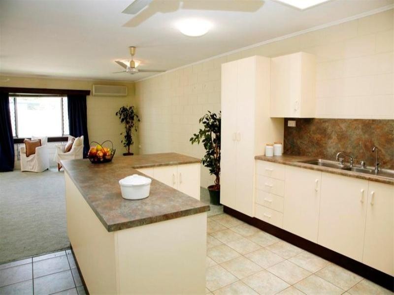 10B Badelona Street, Cranbrook QLD 4814