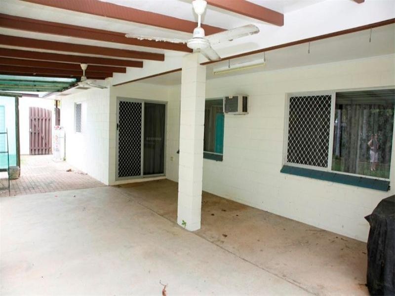 10B Badelona Street, Cranbrook QLD 4814