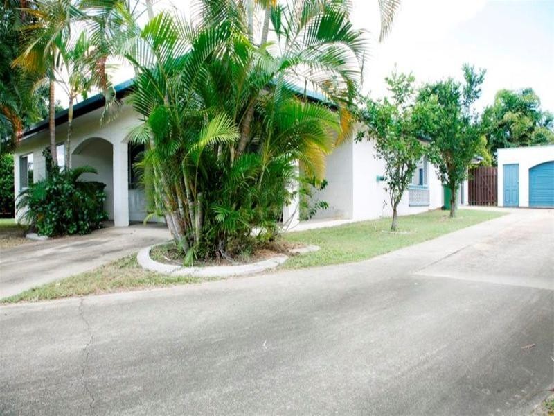 10B Badelona Street, Cranbrook QLD 4814