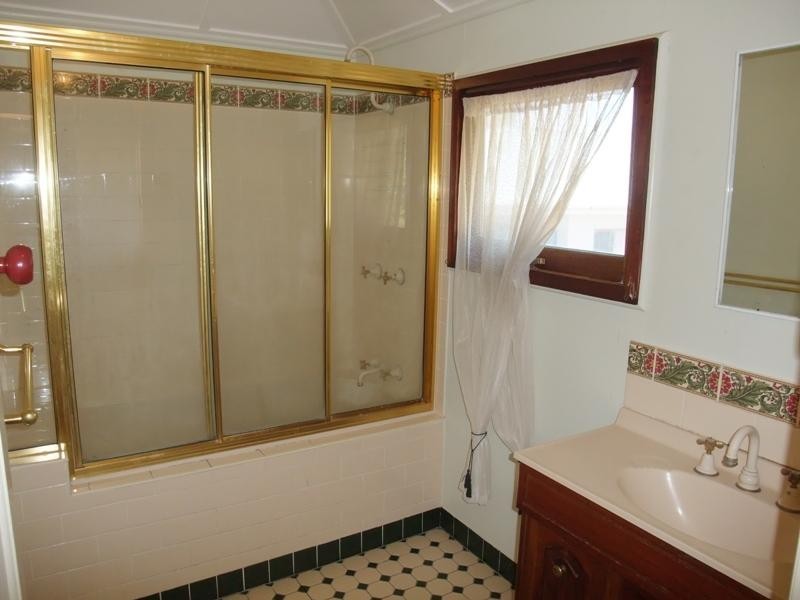 55 Sherriff Street, Hermit Park QLD 4812