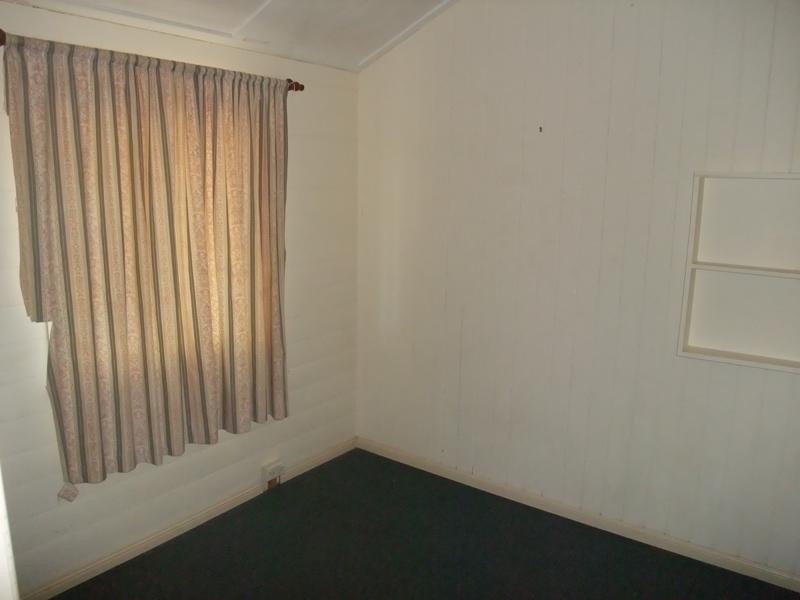 55 Sherriff Street, Hermit Park QLD 4812