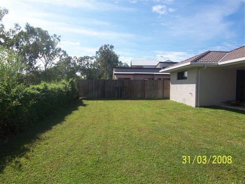 71 Woodwark Drive, Bushland Beach QLD 4818
