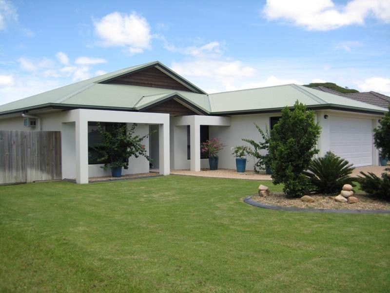 19 Riverwood Drive, Idalia QLD 4811