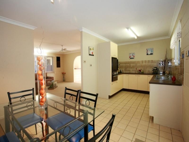 17 Miles Avenue, Kelso QLD 4815