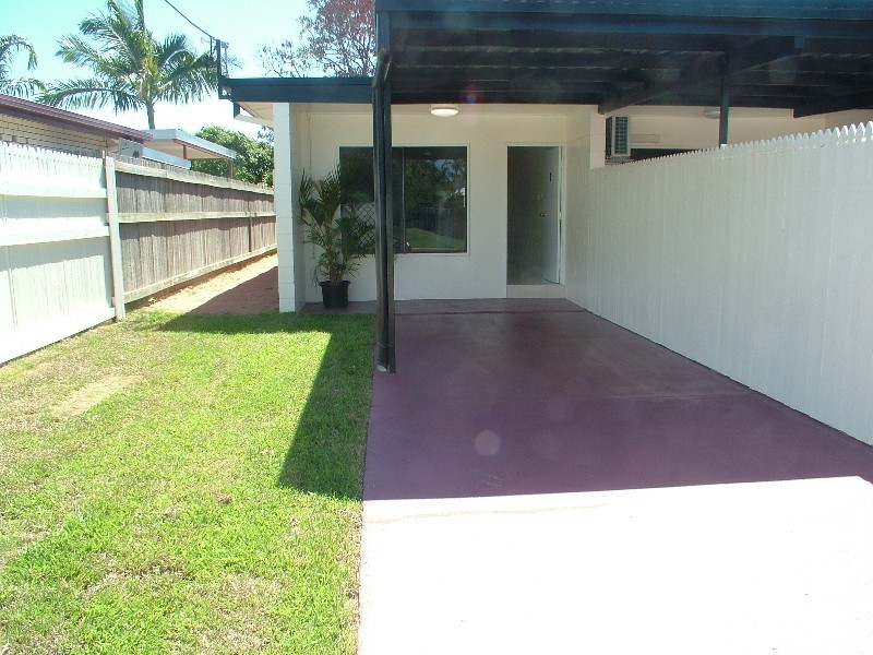 2/13 Narangi Street, Heatley QLD 4814