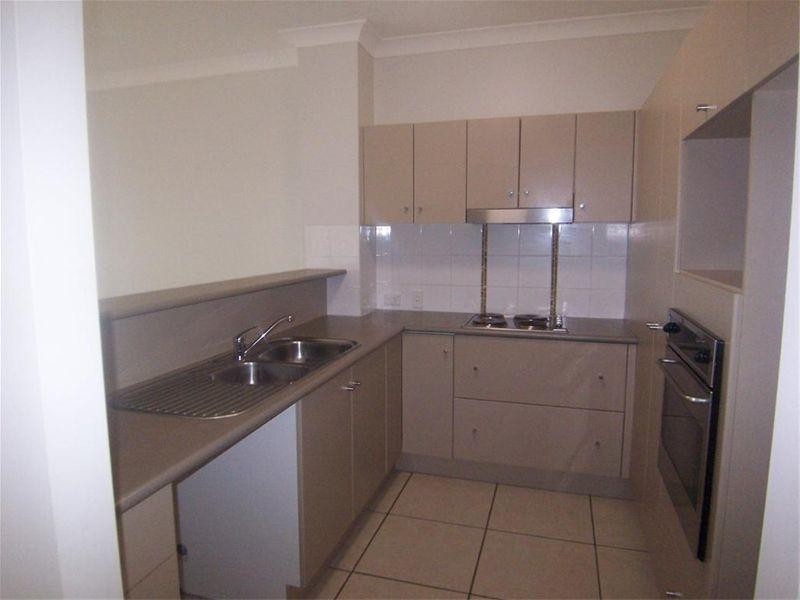 16/16 – 22 Martinez Avenue, West End QLD 4810