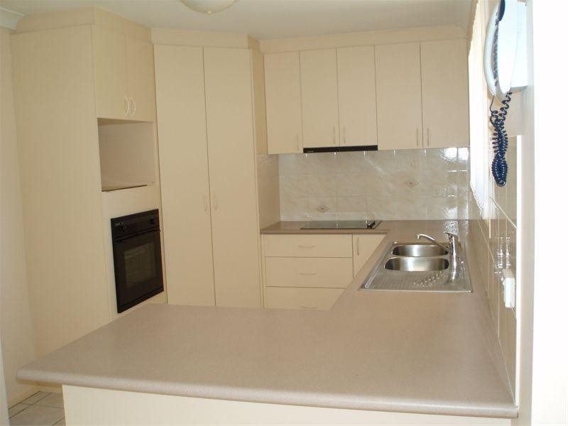 83 Overton Circuit, Kirwan QLD 4817