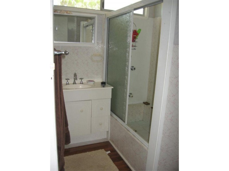 86 Banfield Drive, Mount Louisa QLD 4814