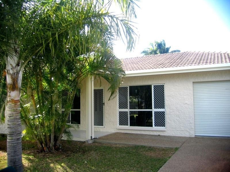 135 Kern Brothers Drive, Kirwan QLD 4817