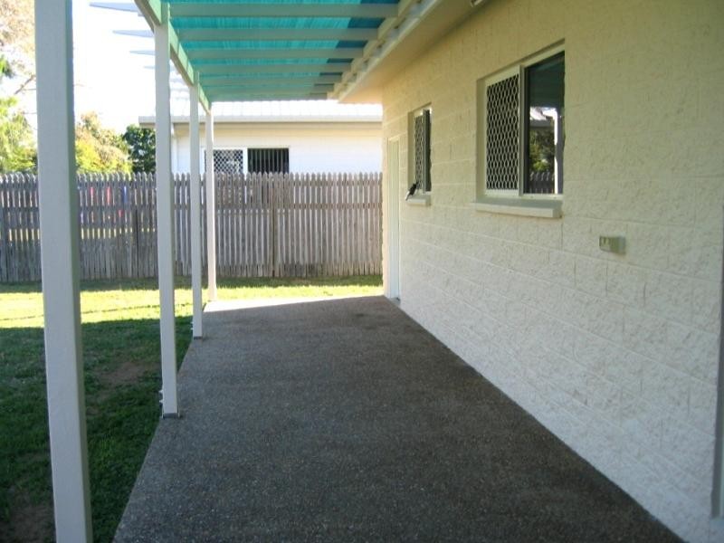 135 Kern Brothers Drive, Kirwan QLD 4817