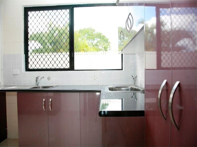 1/10 Boyes Court, Heatley QLD 4814