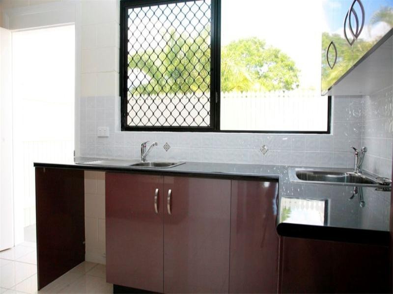 1/10 Boyes Court, Heatley QLD 4814