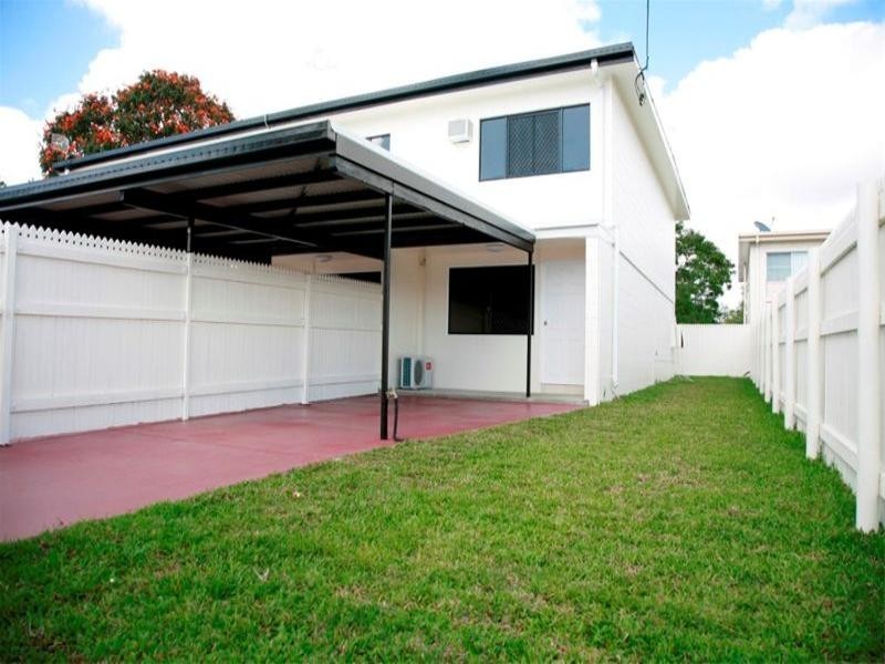 1/10 Boyes Court, Heatley QLD 4814