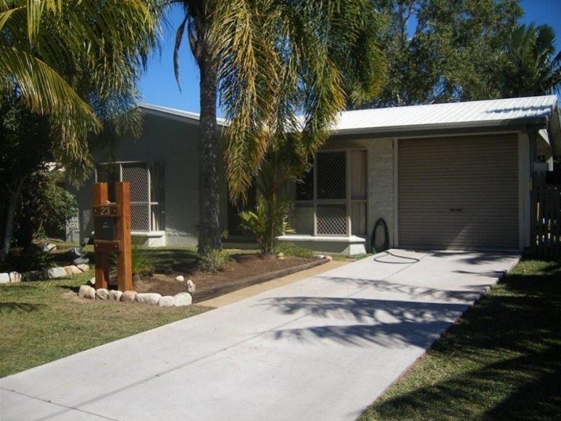 23 Leila Avenue, Rasmussen QLD 4815