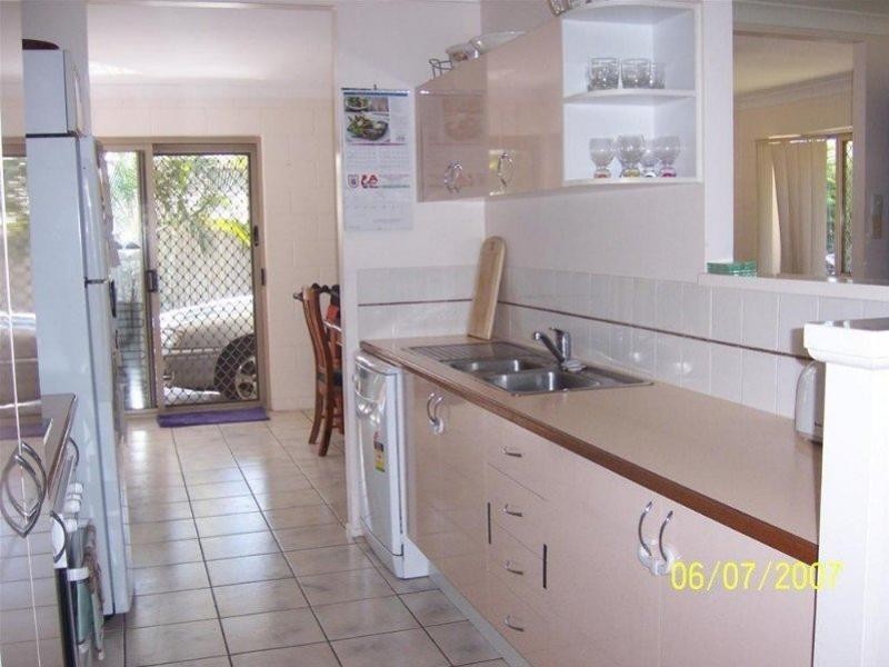 23 Leila Avenue, Rasmussen QLD 4815