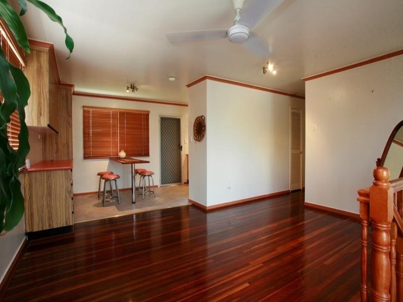 1 Carina Court, Mount Louisa QLD 4814