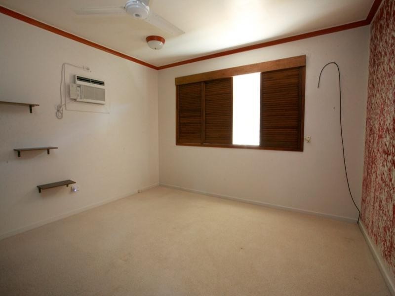 1 Carina Court, Mount Louisa QLD 4814