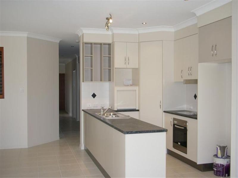 6 Scrubwren Circuit BOHLE PLAINS, Kirwan QLD 4817