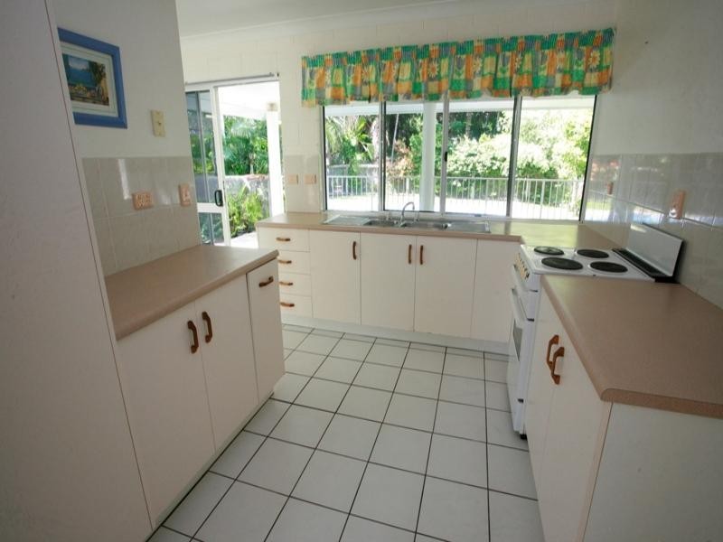 41 Howitson Drive, Balgal Beach QLD 4816