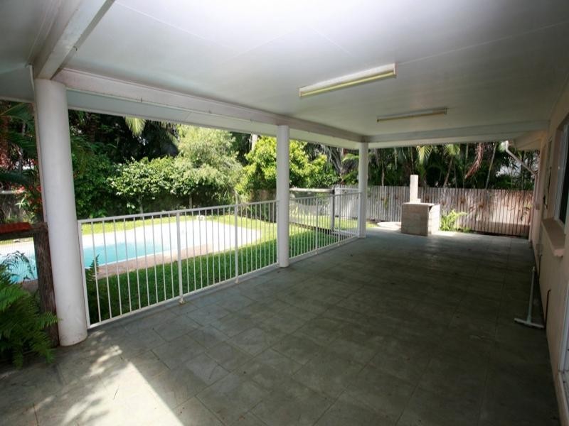 41 Howitson Drive, Balgal Beach QLD 4816
