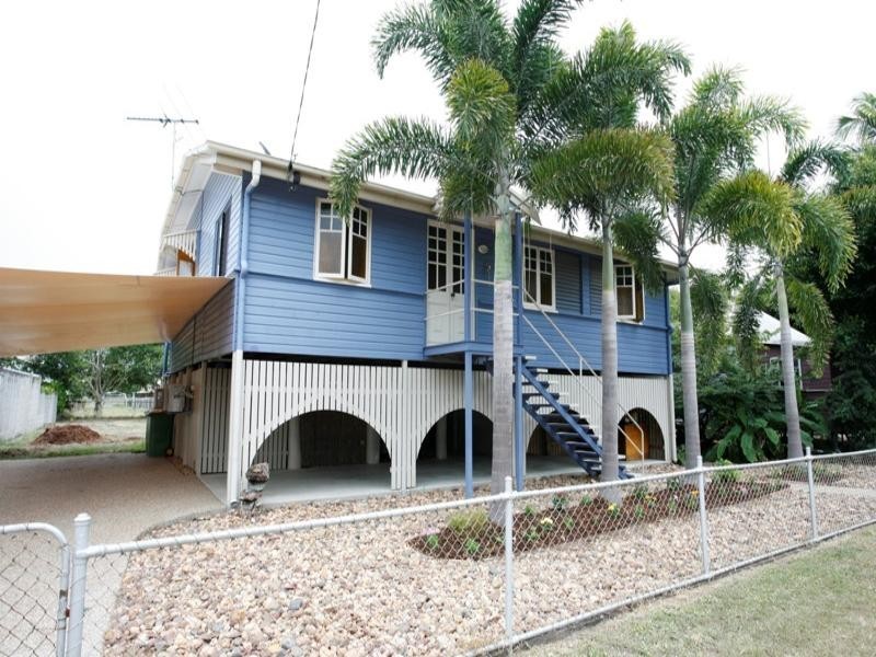 12 Ninth Avenue, Railway Estate QLD 4810