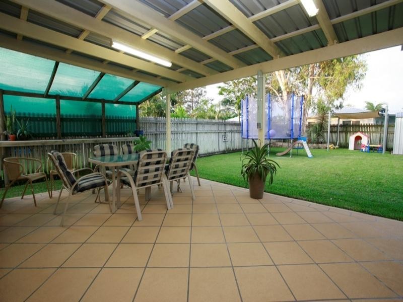 12 Redwood Avenue, Kirwan QLD 4817