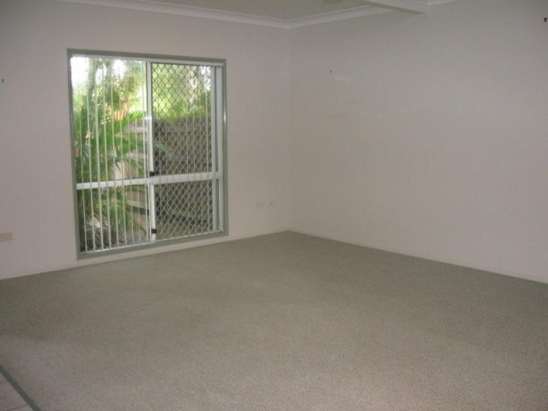 2/5 Mulligan Street, Mundingburra QLD 4812