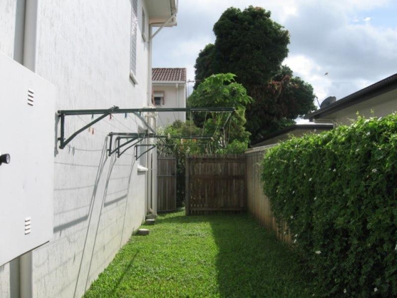 2/5 Mulligan Street, Mundingburra QLD 4812