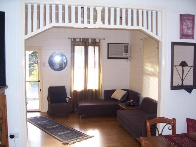 15 Ninth Avenue, Railway Estate QLD 4810