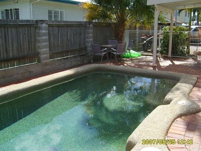 9/8-10 Gleeson Street, Hermit Park QLD 4812