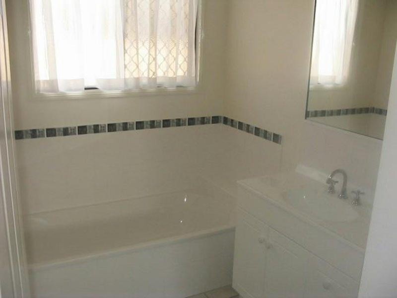 13 Brinkley Court, Mount Louisa QLD 4814