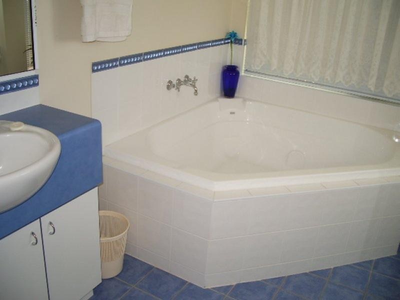 18 Brickondon Crescent, Annandale QLD 4814