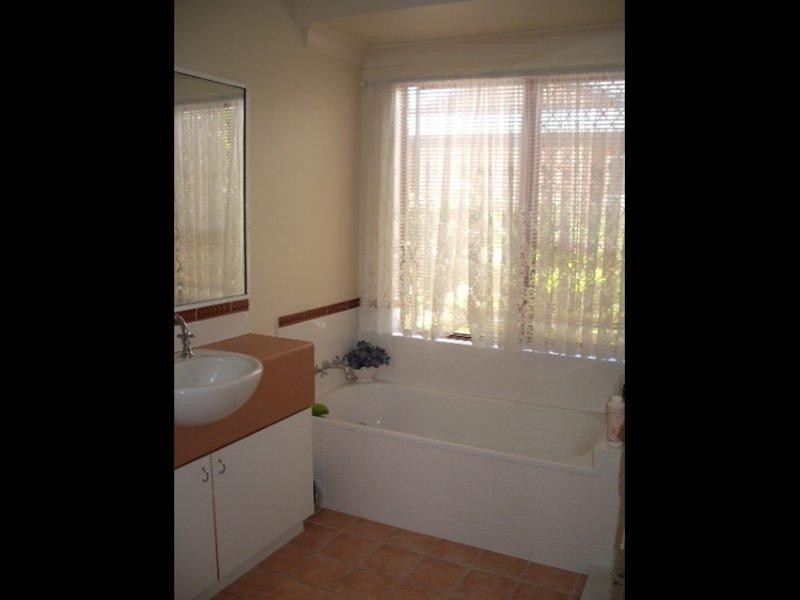 18 Brickondon Crescent, Annandale QLD 4814